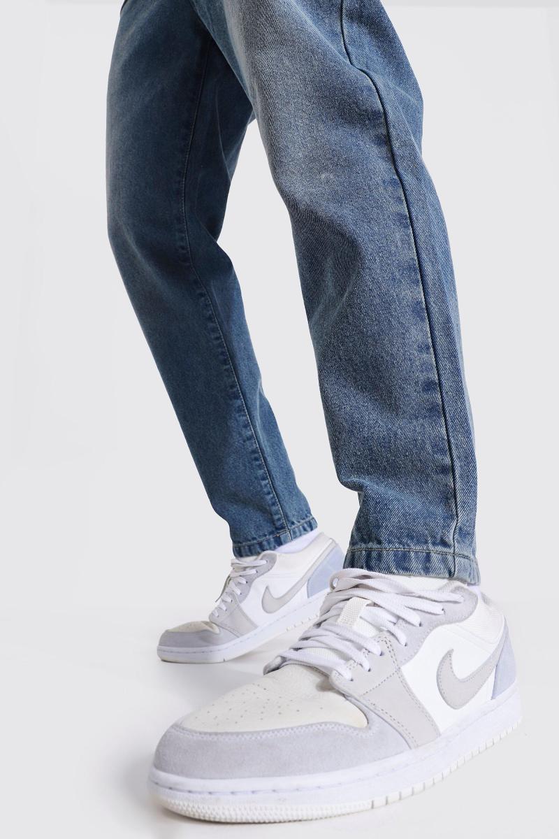 Завужені жорсткі джинси