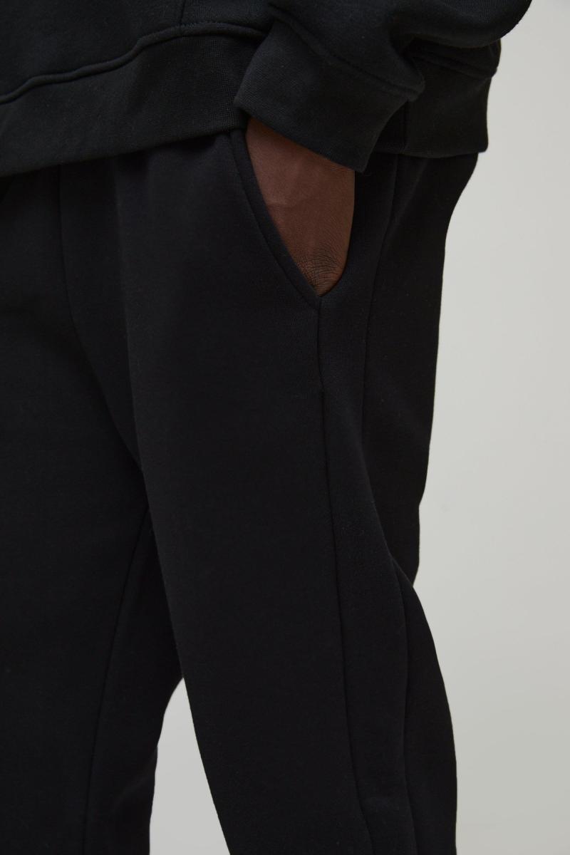 Розслаблений бігунок з ластовицею