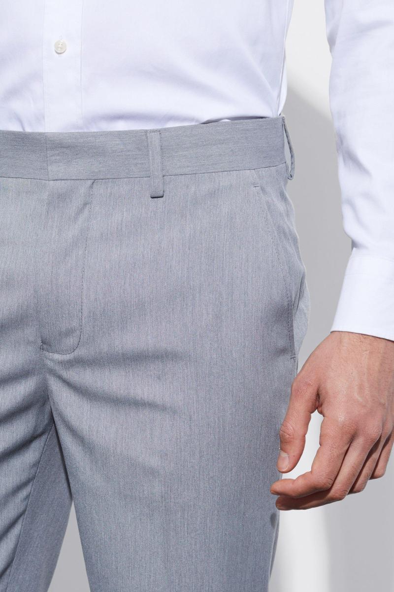 Вузькі укорочені костюмні брюки