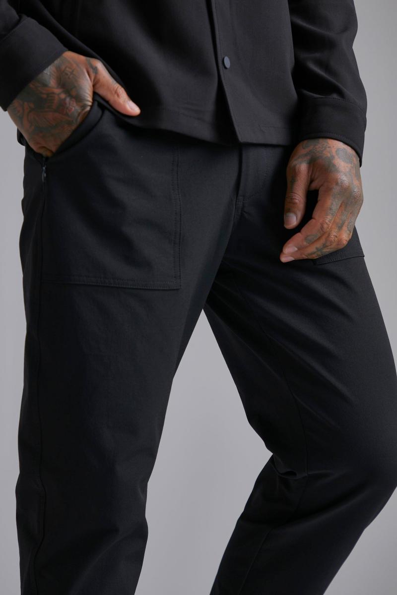 Вузькі стрейч-штани з нейлону